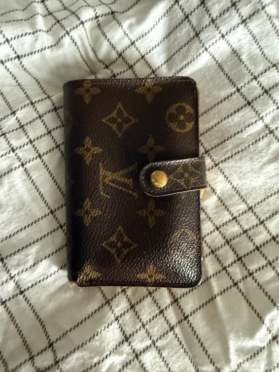 Louis Vuitton Handbags - Louis Vuitton Brown Monogram Canvas Snap Wallet